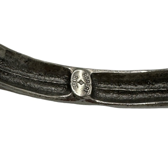 Robert Rose Bangle - Picture 7 of 15